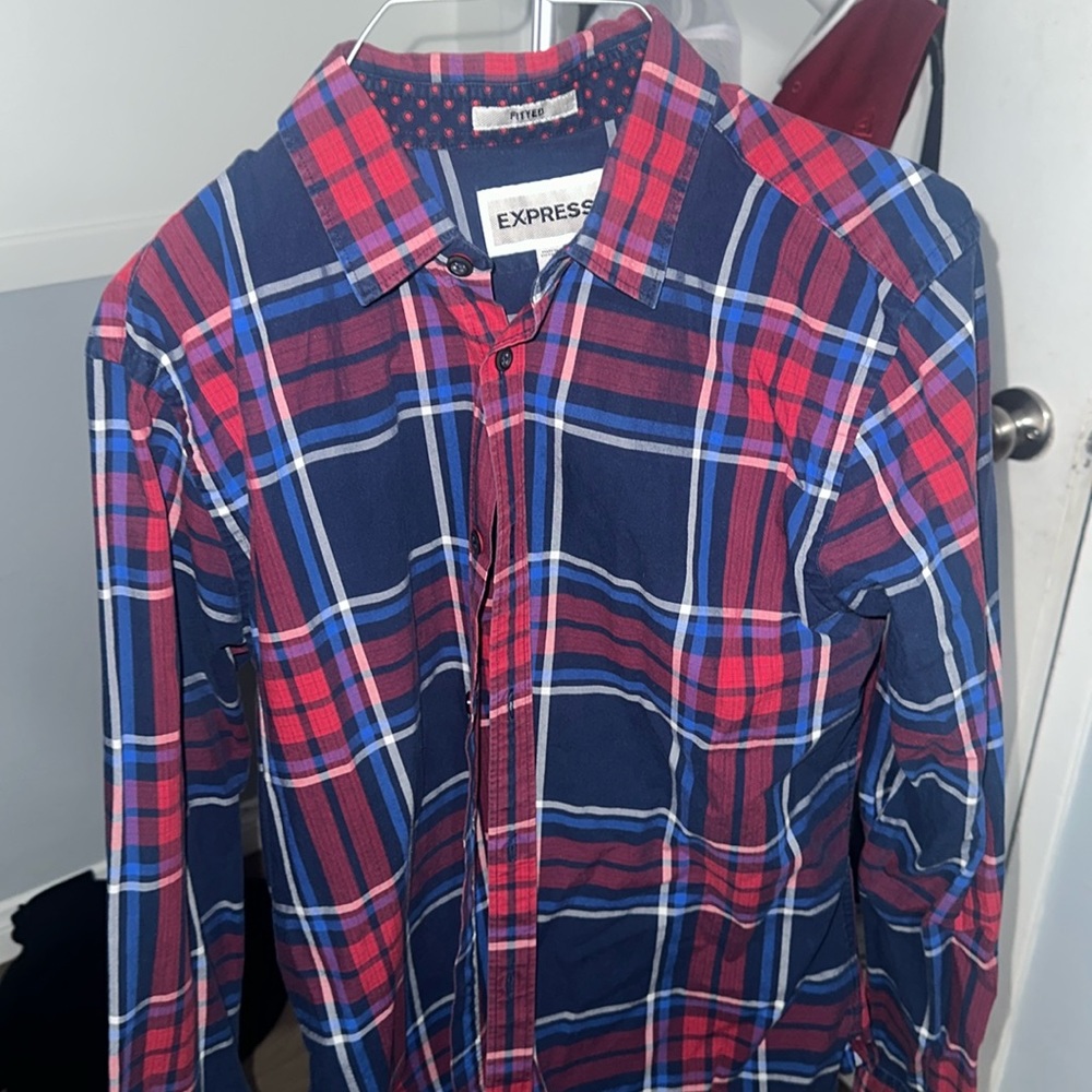 Express button up